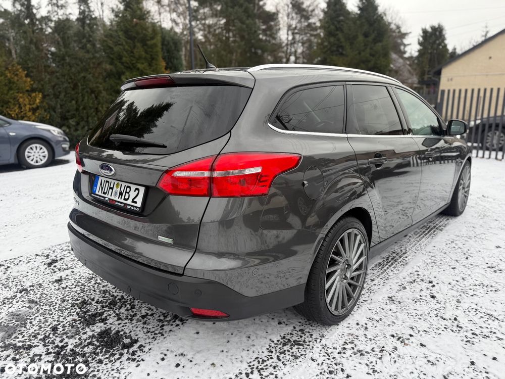 Ford Focus 1.0 EcoBoost Titanium ASS - 4