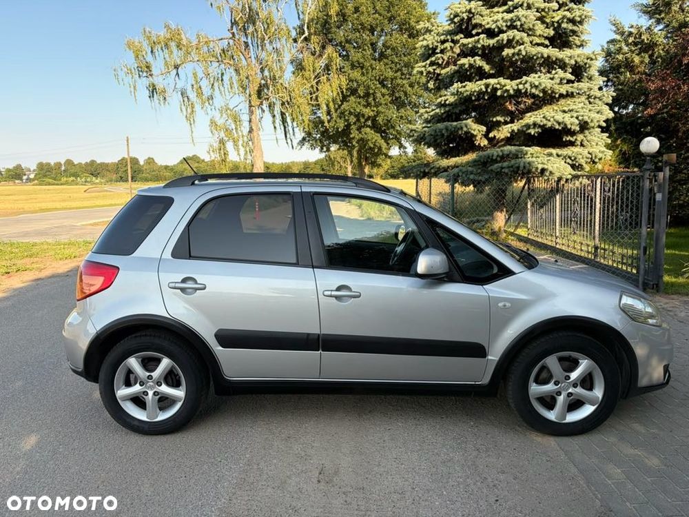 Suzuki SX4 1.6 VVT 4x2 Comfort - 12