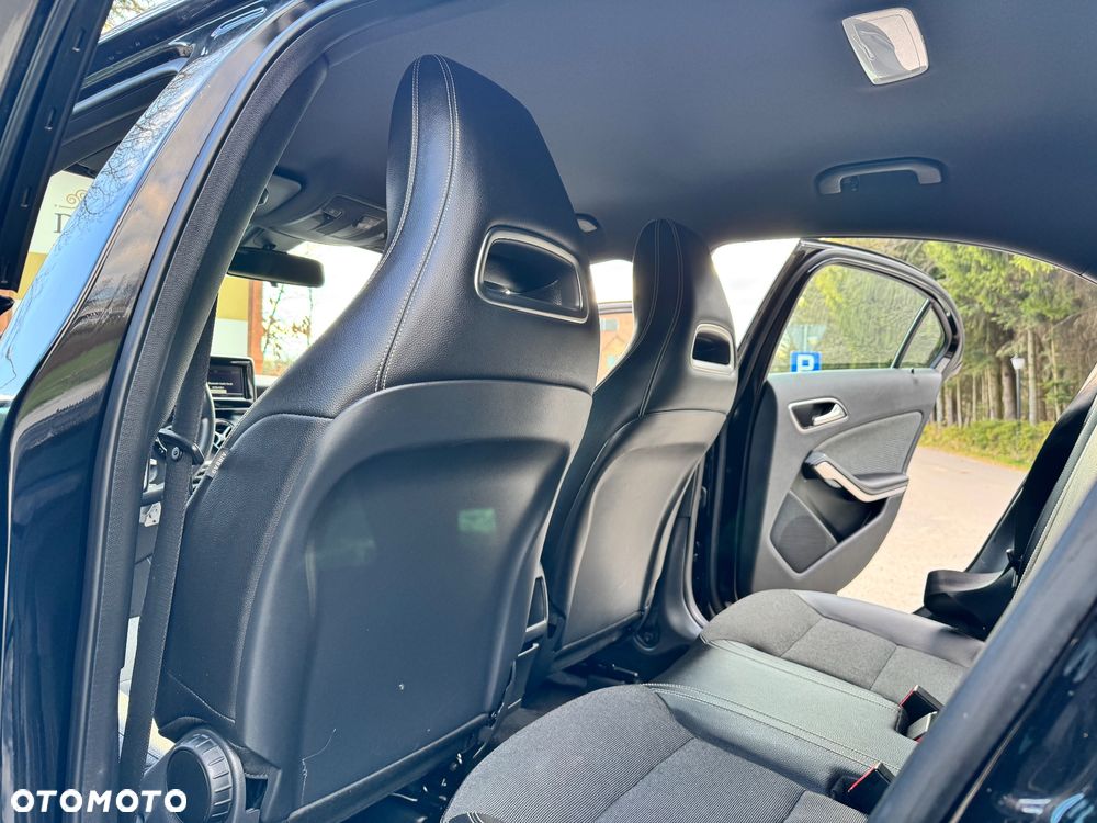 Mercedes-Benz Klasa A 180 CDI (BlueEFFICIENCY) - 20