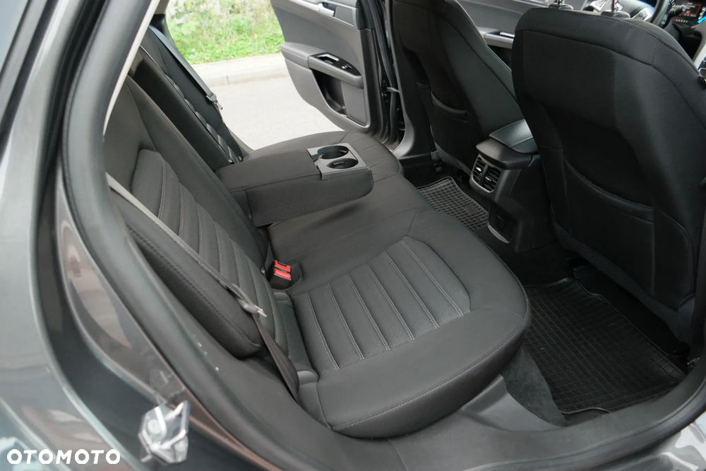 Ford Mondeo - 24