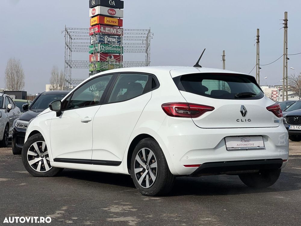 Renault Clio V E-Tech 145 Techno - 9
