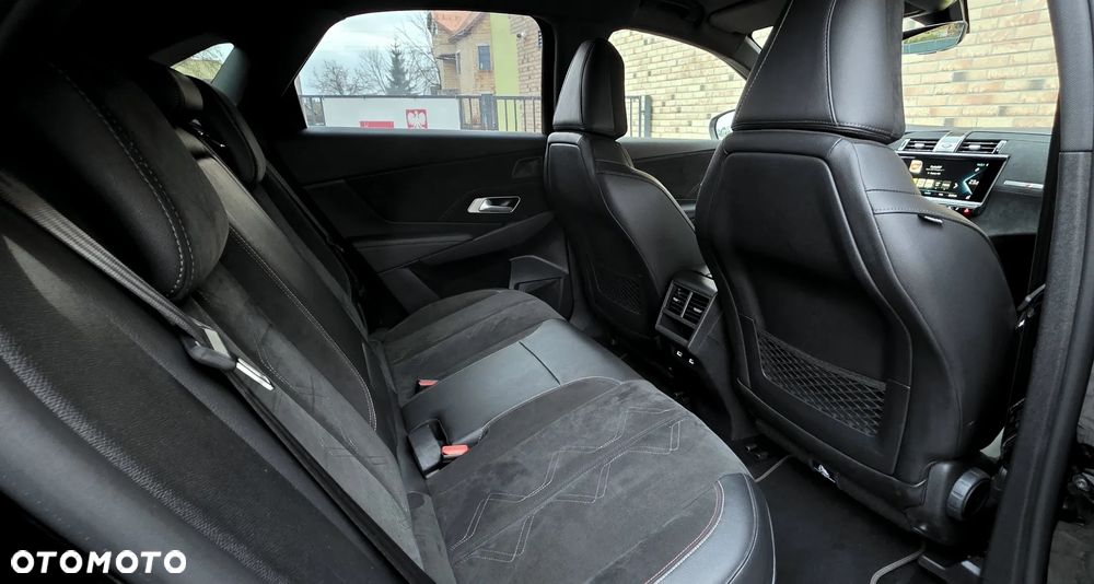 DS Automobiles DS 7 Crossback 1.6 E-Tense Performance Line + - 12