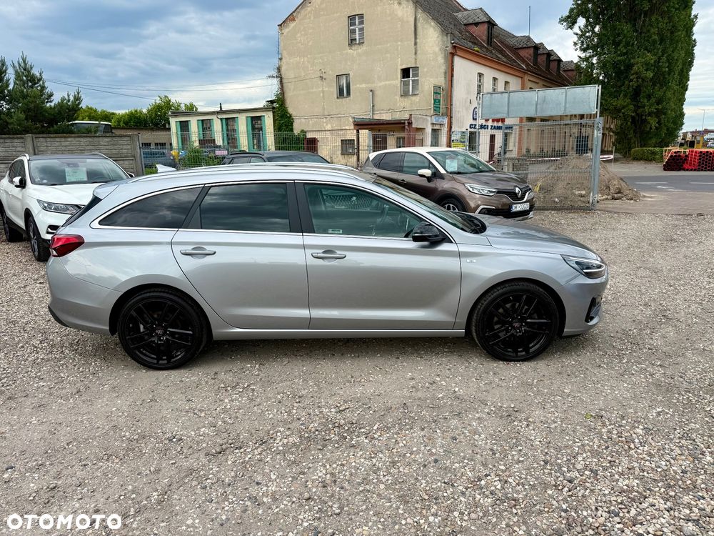 Hyundai i30 1.5 T-GDI 48V-Hybrid Advantage - 24