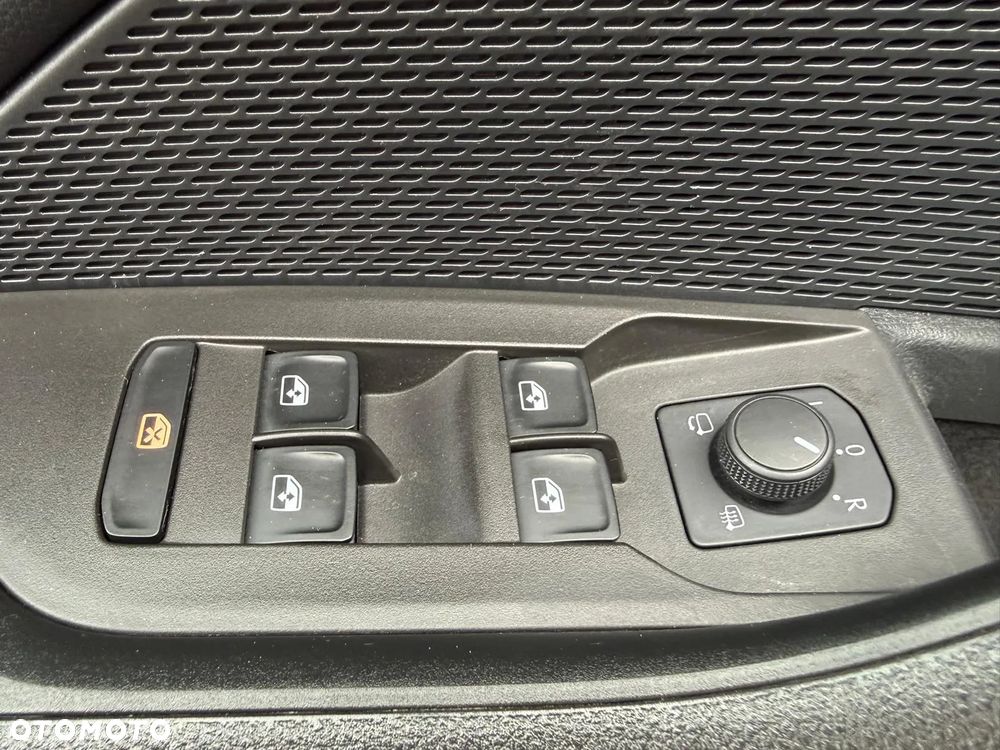 Skoda Octavia 2.0 TSI 4x4 Scout DSG - 10