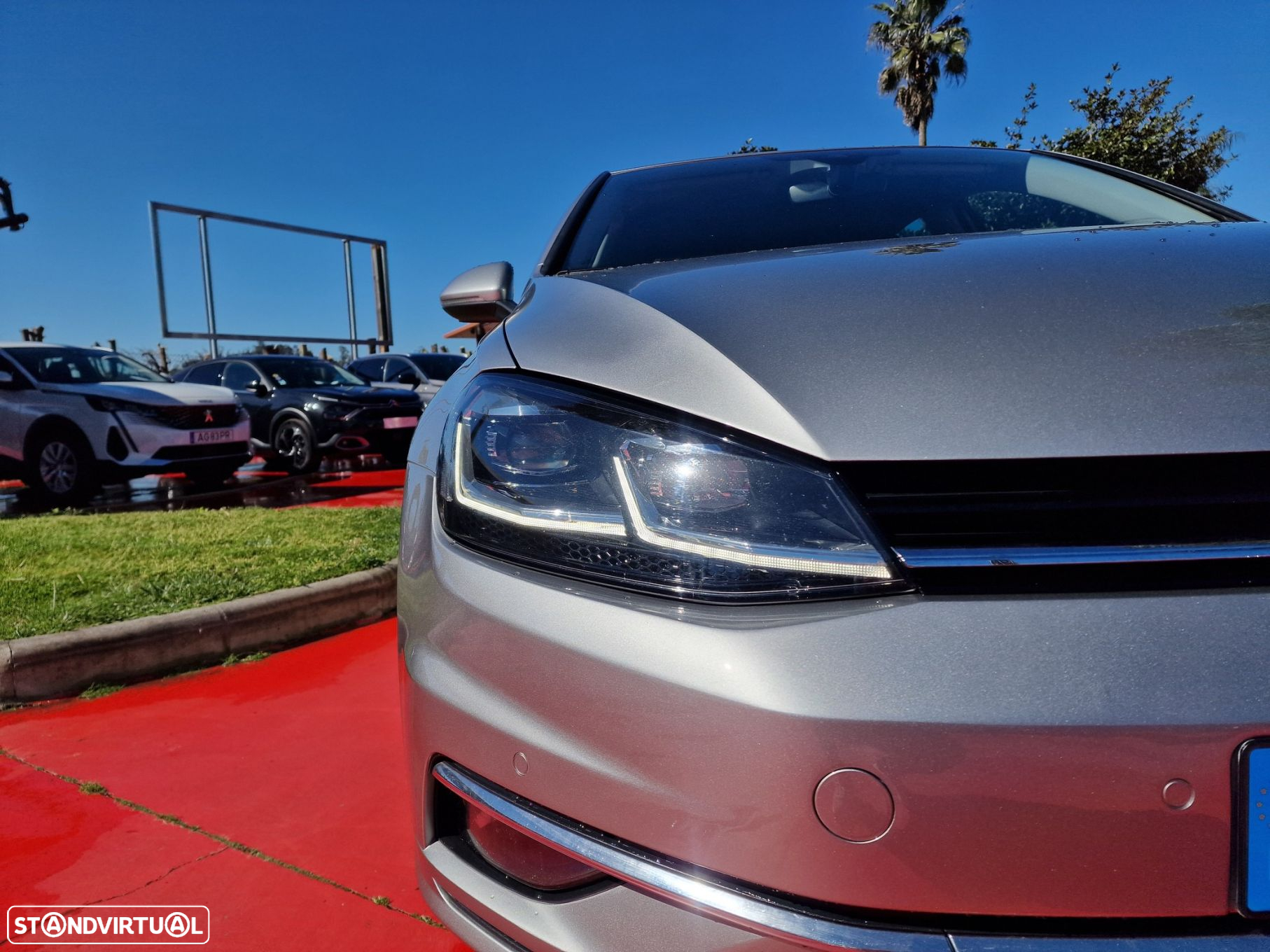 VW Golf 2.0 TDI Highline DSG - 3