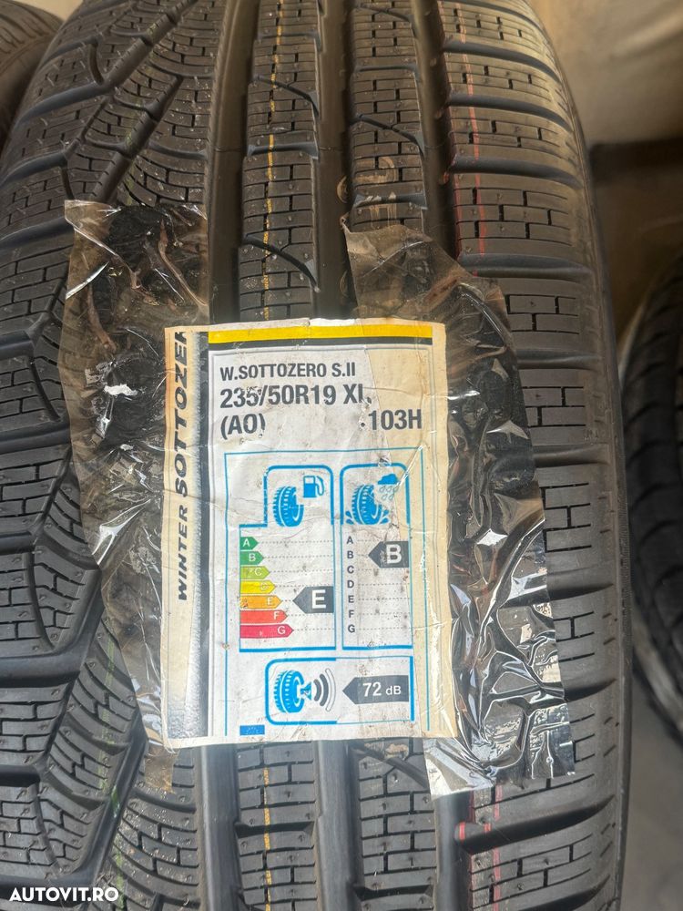 Vând 4 anvelope 235/50/19 Pirelli de iarnă noi - 2