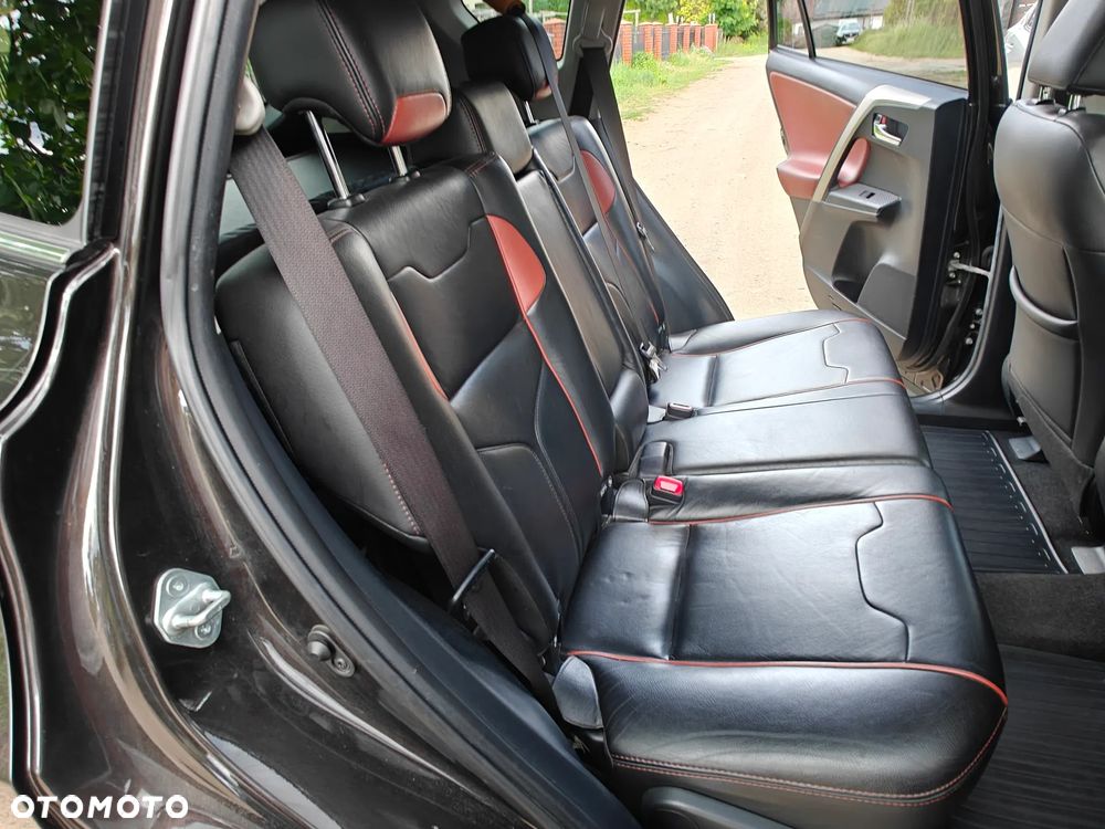 Toyota RAV4 2.0 Prestige - 9