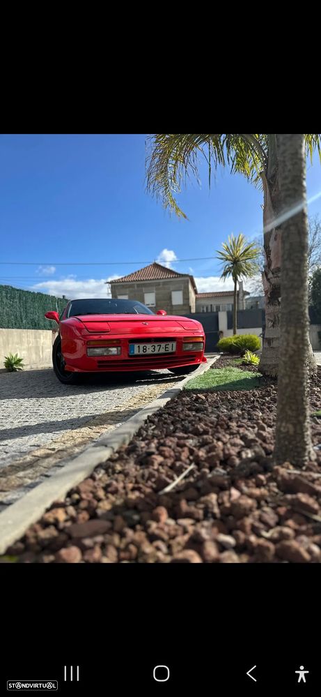 Porsche 944 Turbo - 7