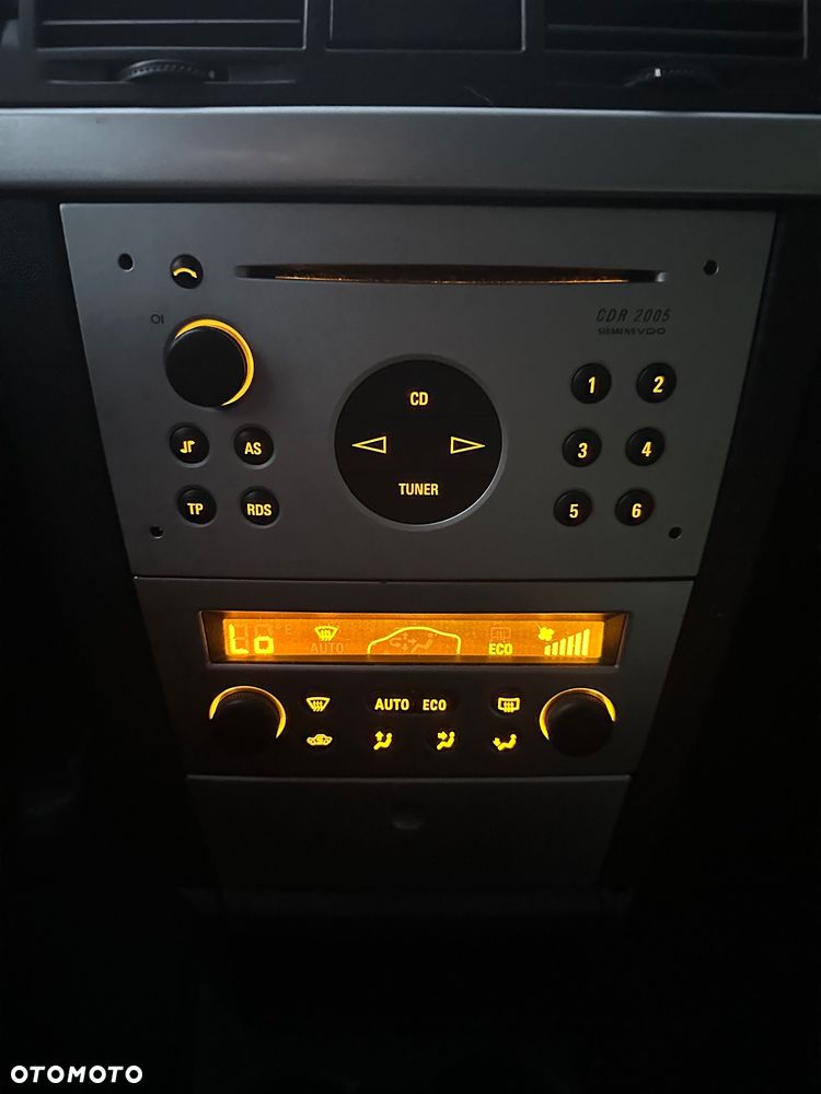 Opel Meriva 1.6 16V Easytronic Cosmo - 20