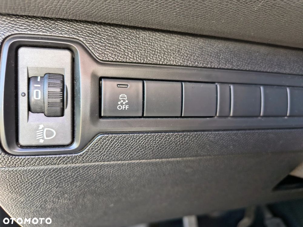 Peugeot 308 1.6 THP Active - 17