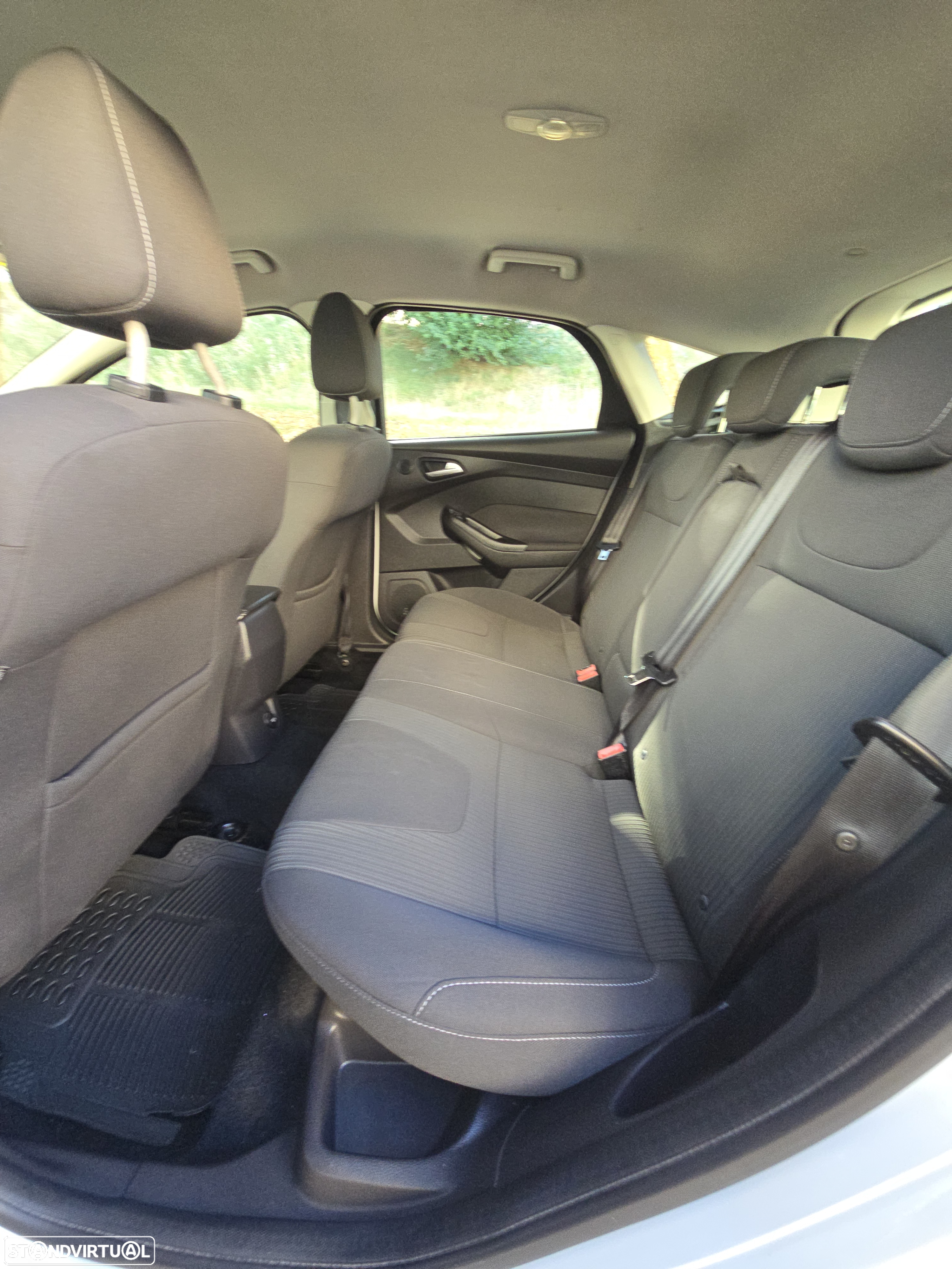 Ford Focus 2.0 TDCi Titanium PowerShift - 31