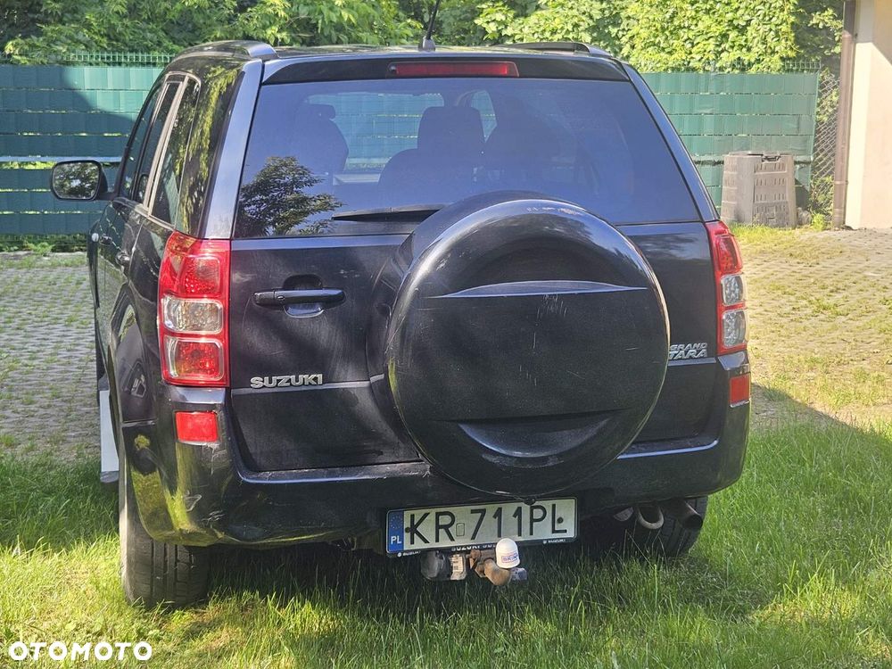 Suzuki Grand Vitara 2.0 - 4