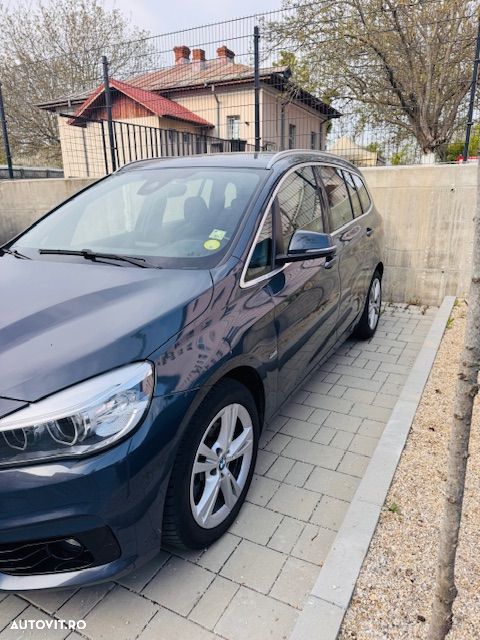 BMW Seria 2 216d Aut. Advantage - 3