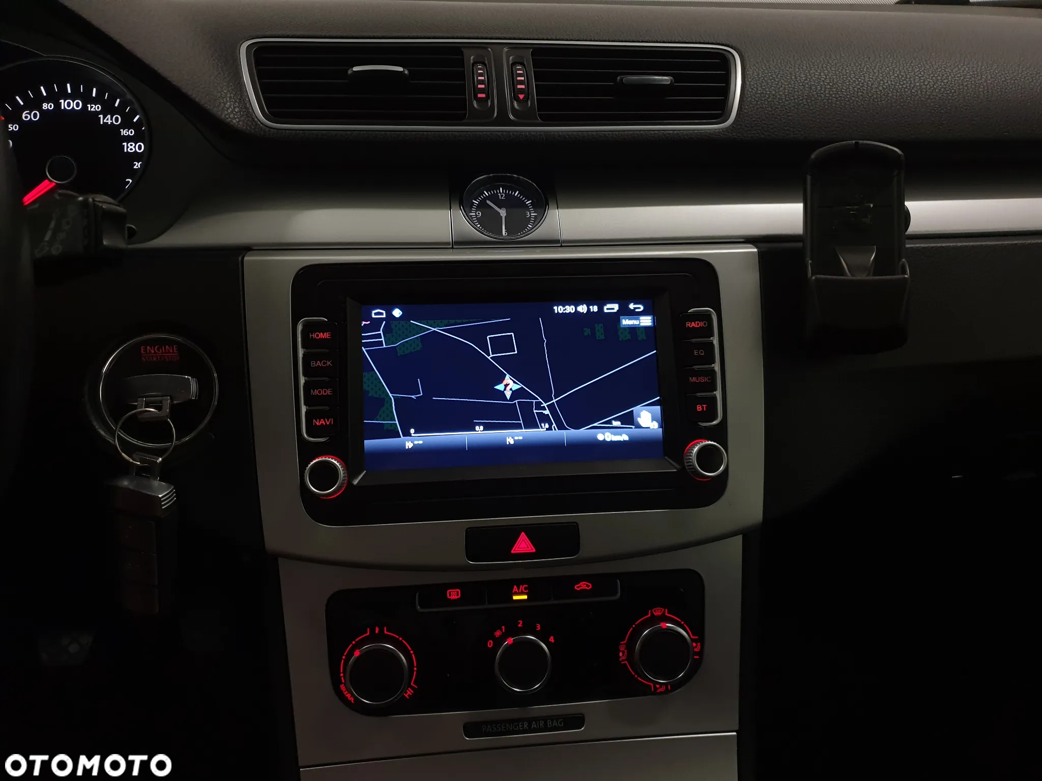 Volkswagen Passat 1.6 TDI Comfortline - 10