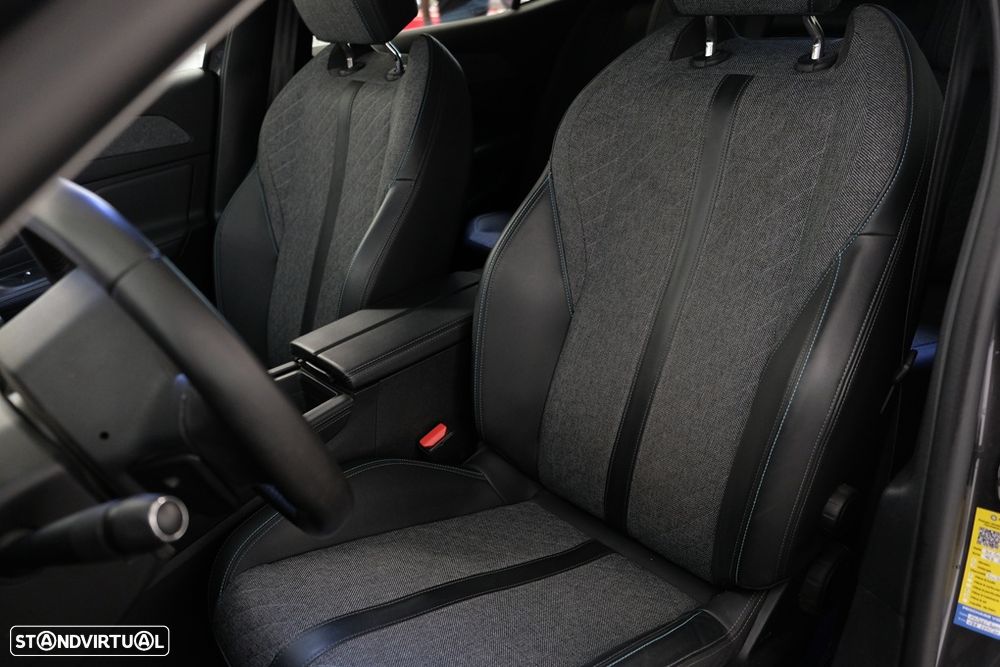 Peugeot 408 1.2 PureTech Allure Pack EAT8 - 10