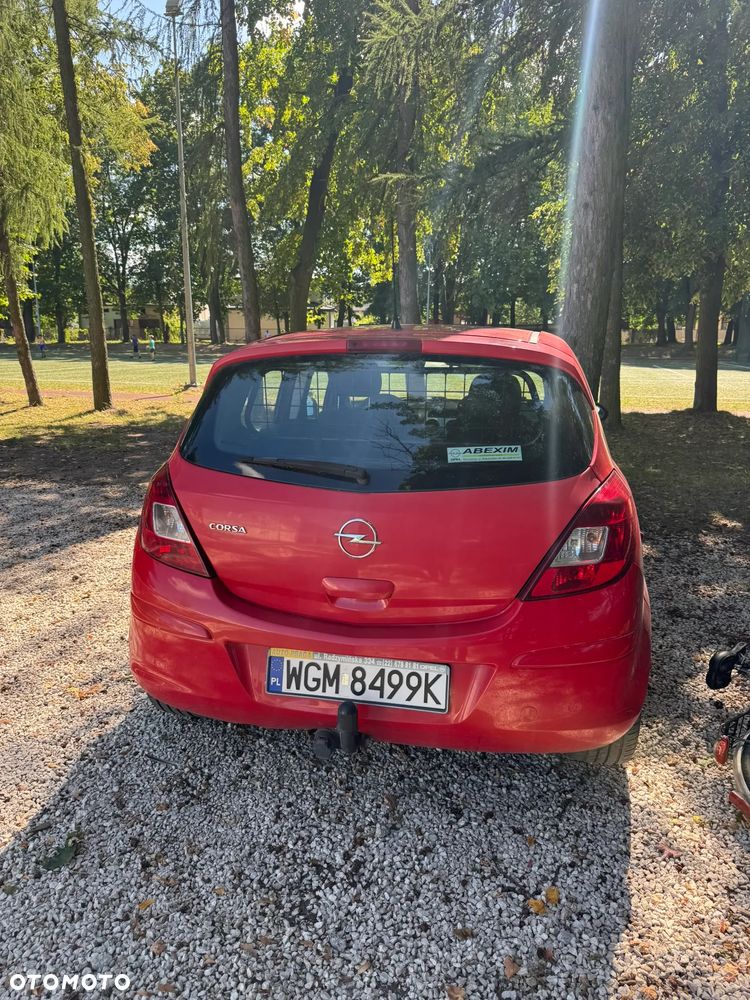 Opel Corsa 1.4 16V Enjoy - 11