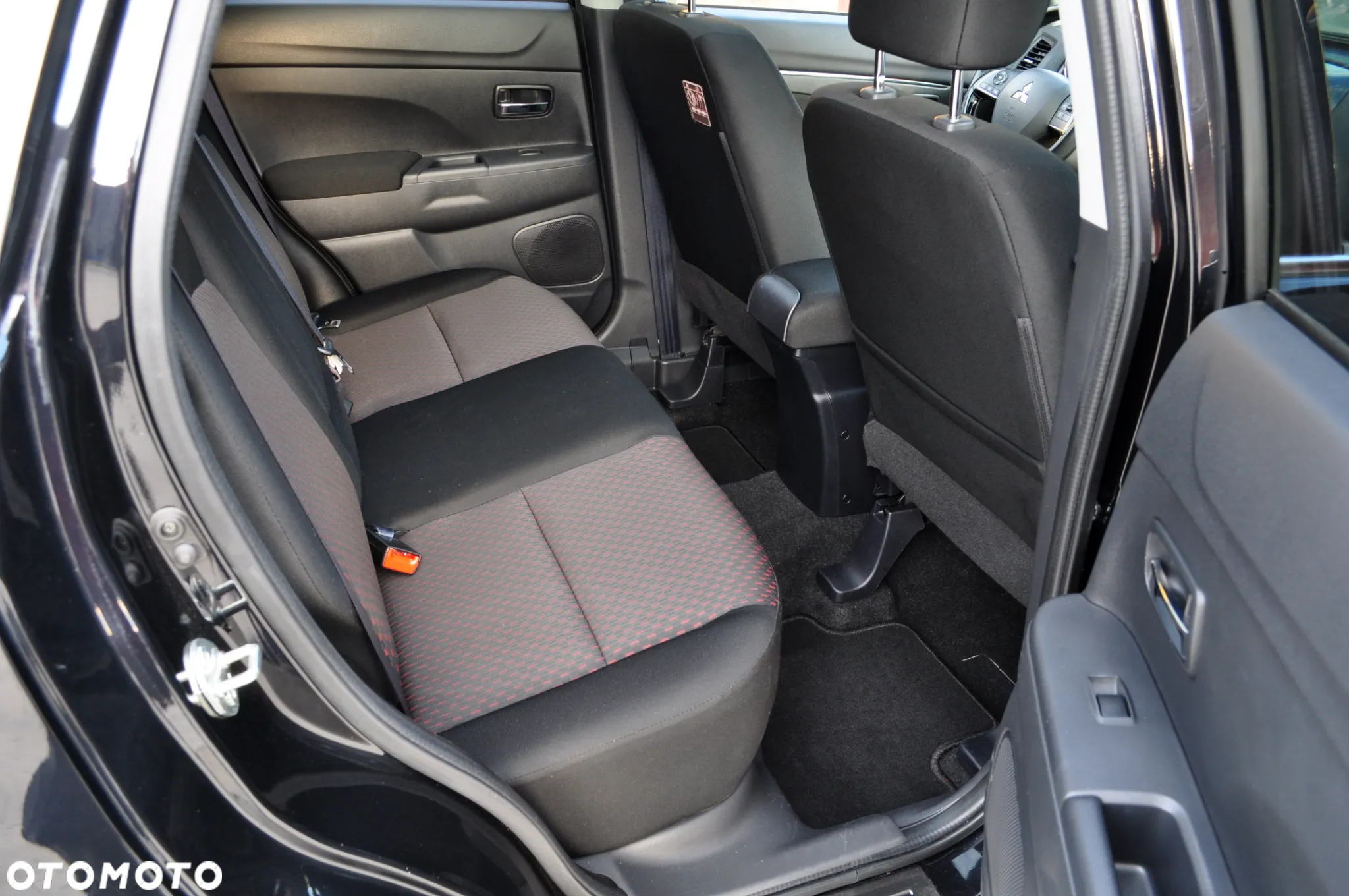 Mitsubishi ASX 1.6 Blue Sky Edition - 10