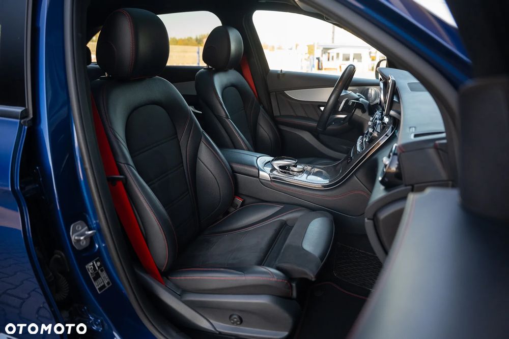 Mercedes-Benz GLC AMG 43 4-Matic - 24