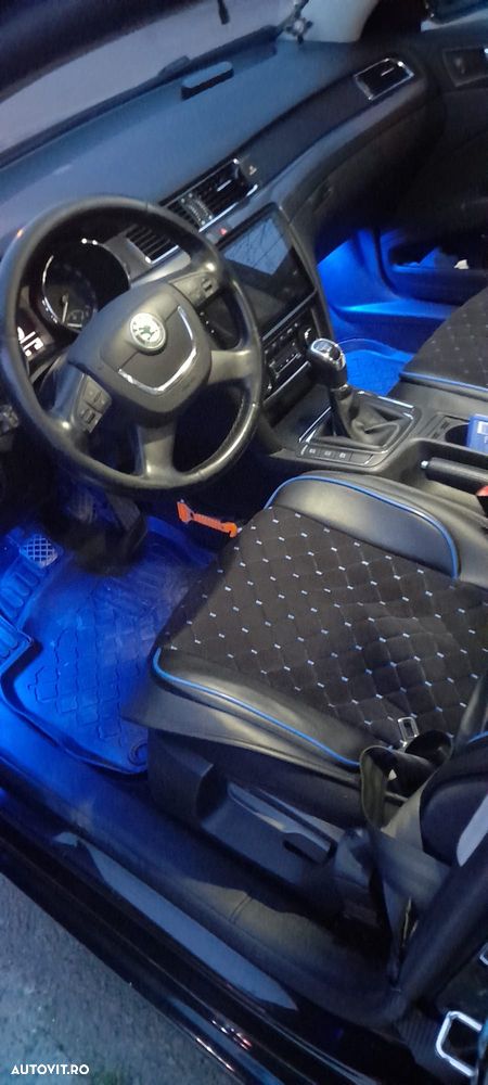 Skoda Superb 1.6 TDI Comfort - 9