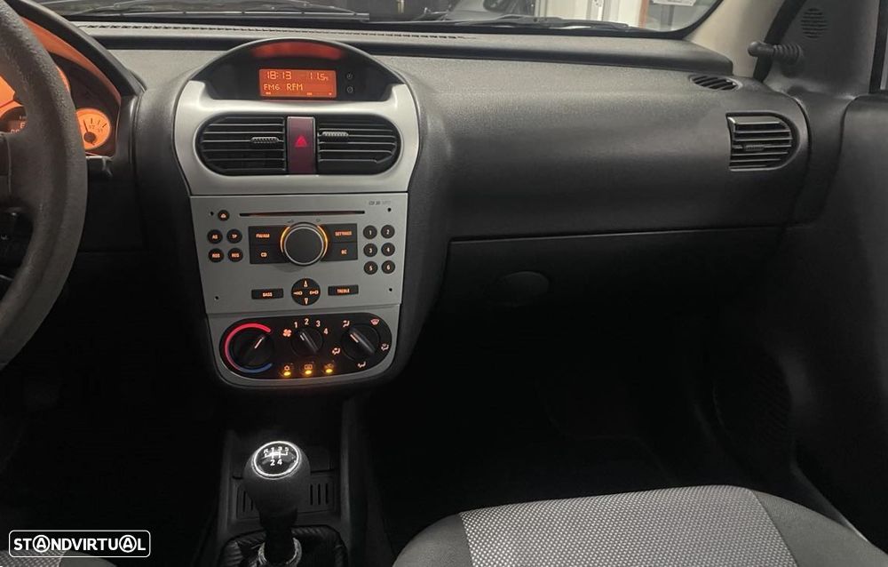 Opel Corsa 1.3 CDTI Silver - 20