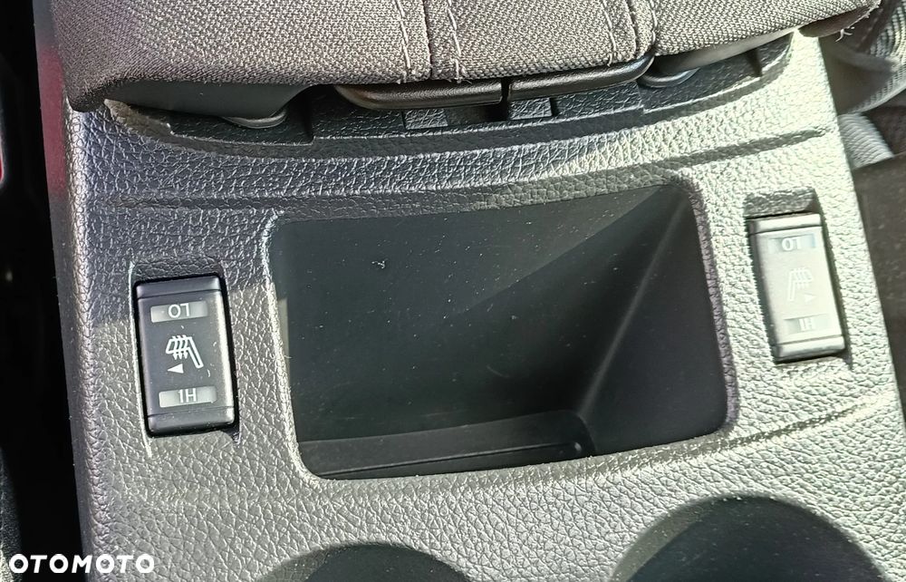 Nissan Qashqai 1.2 DIG-T N-Connecta - 24