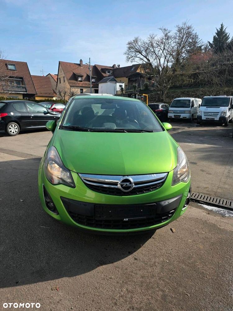 Opel Corsa 1.4 Color Edition - 1