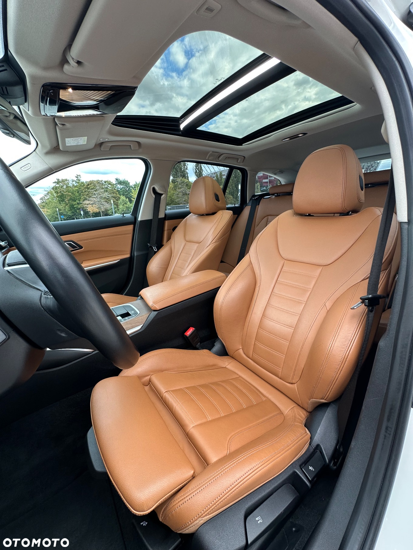 BMW Seria 3 320d Touring Luxury Line - 10