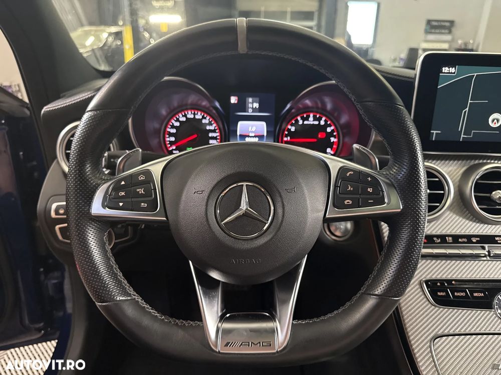Mercedes-Benz C 63 AMG - 17