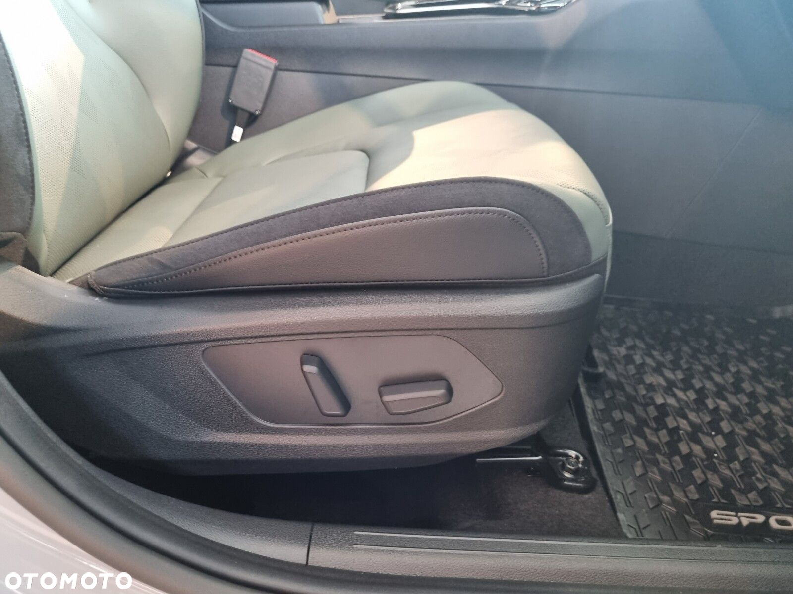 Kia Sportage - 28