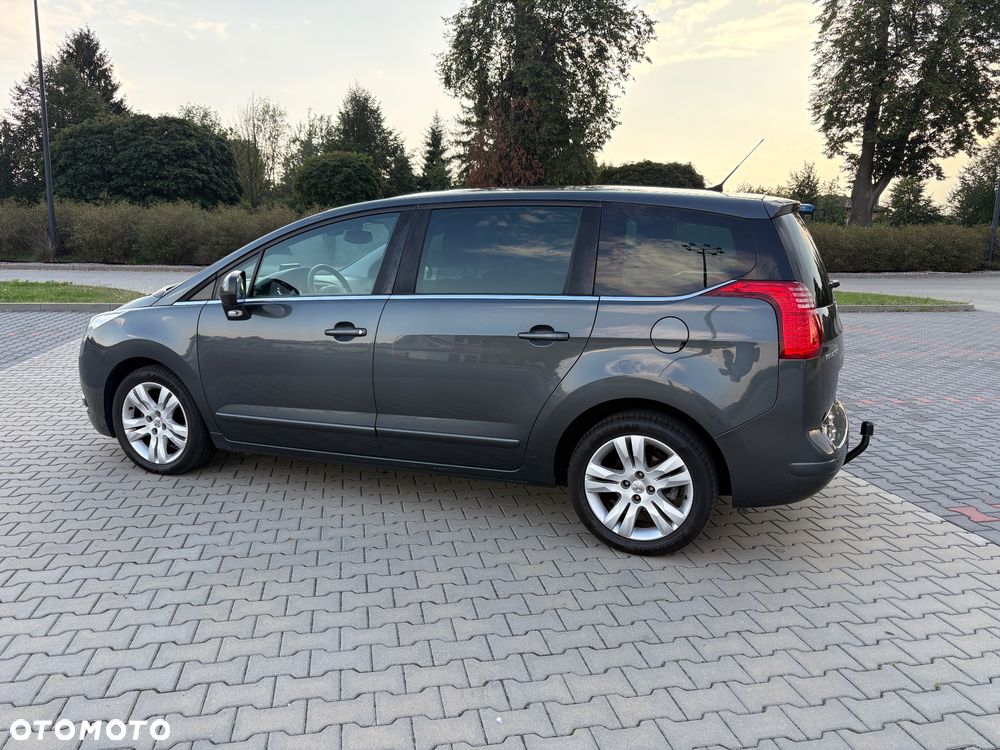 Peugeot 5008 HDI FAP 110 Platinum - 10