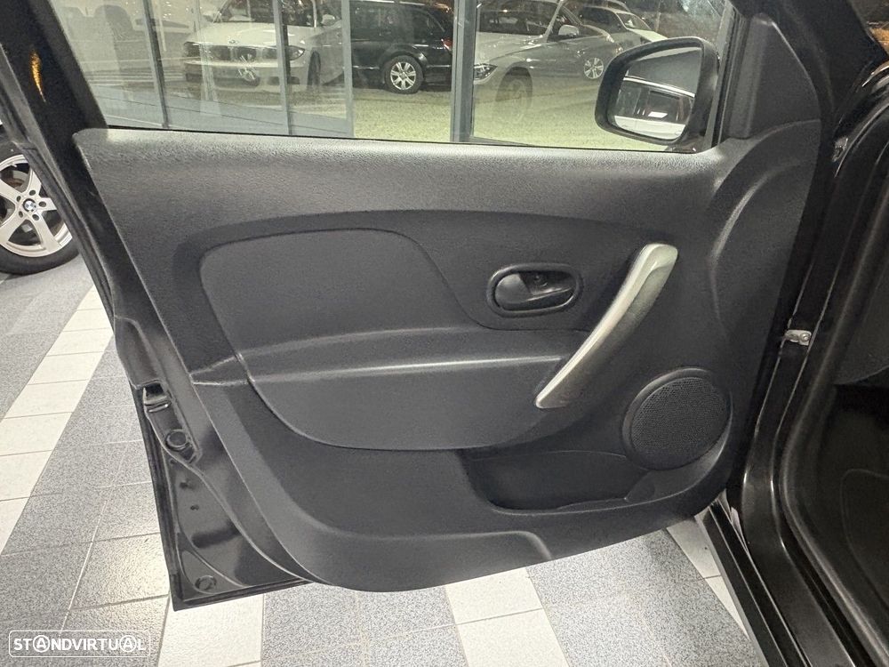 Dacia Sandero 0.9 TCe Stepway - 10