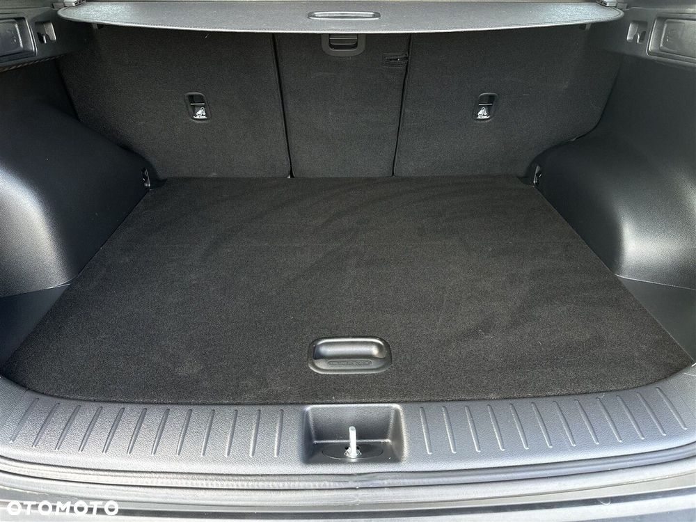 Kia Sportage 1.6 T-GDI M 2WD - 10