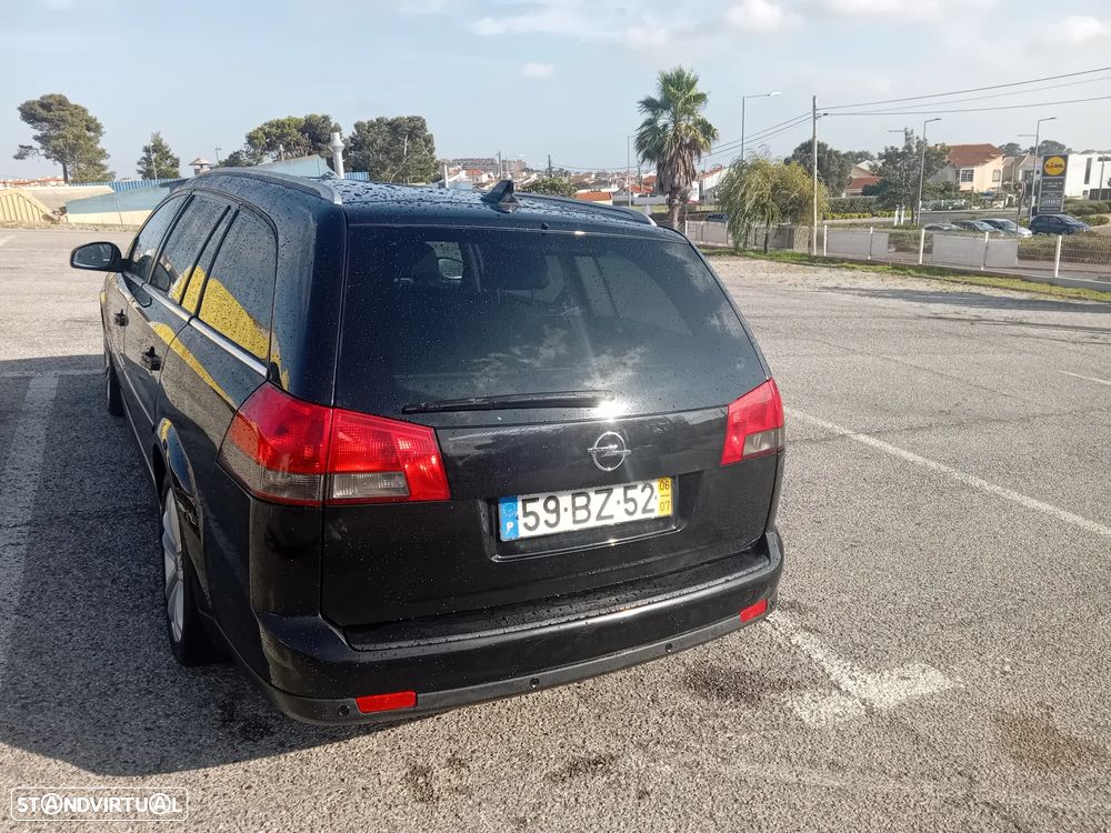 Opel Vectra Caravan 1.9 CDTi Cosmo - 4