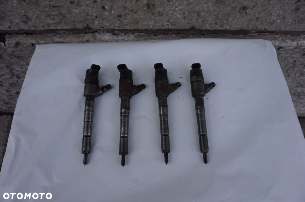 WTRYSK 1.3 CDTI OPEL ASTRA CORSA COMBO FIAT DOBLO 0445110083 - 4