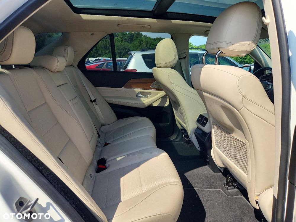Mercedes-Benz GLE 450 4-Matic - 9
