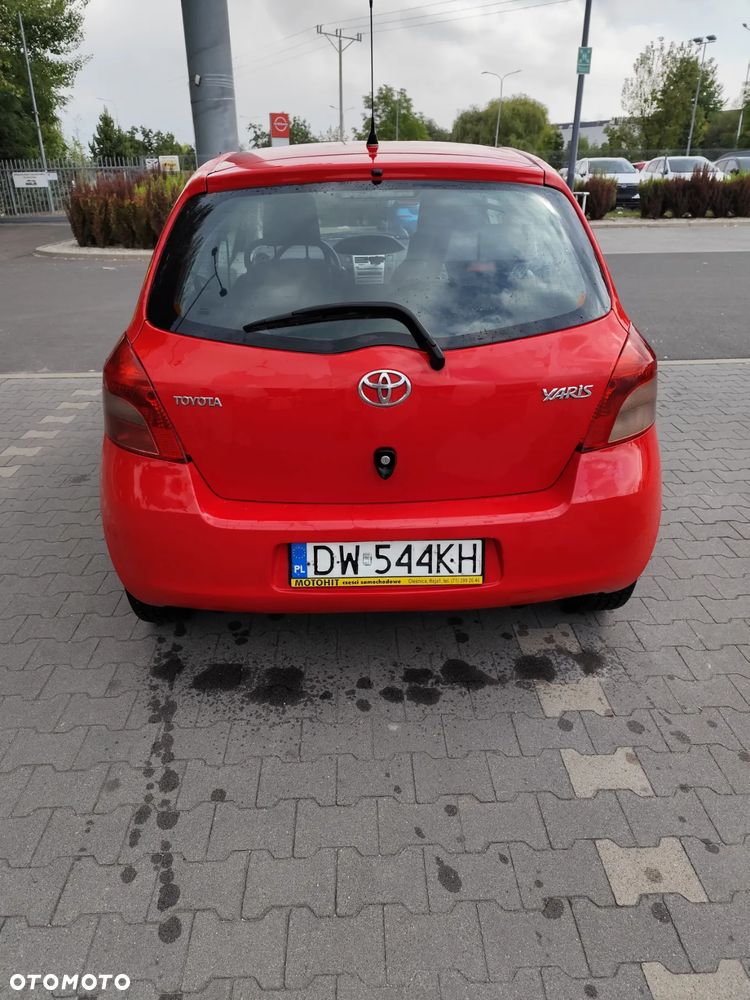 Toyota Yaris 1.0 Luna - 23