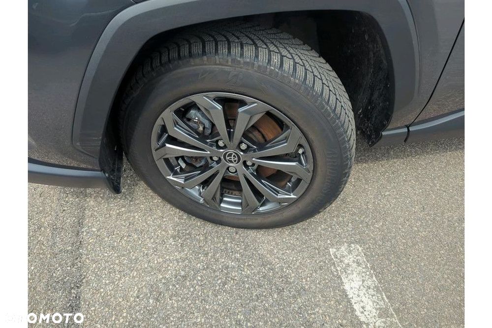Toyota RAV4 - 10