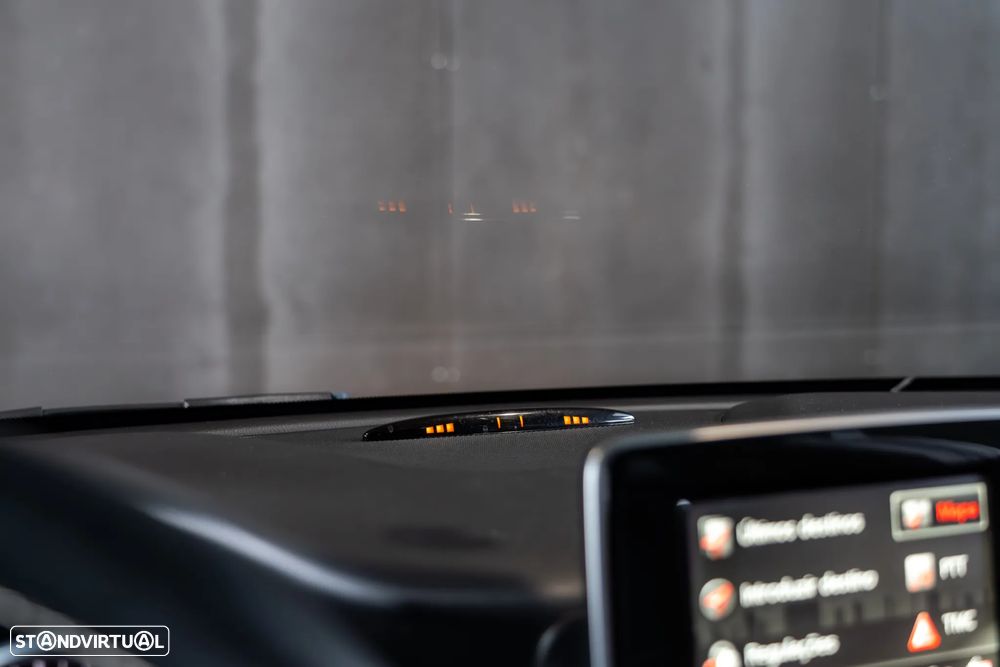 Mercedes-Benz CLA 220 CDI Urban Aut. - 12