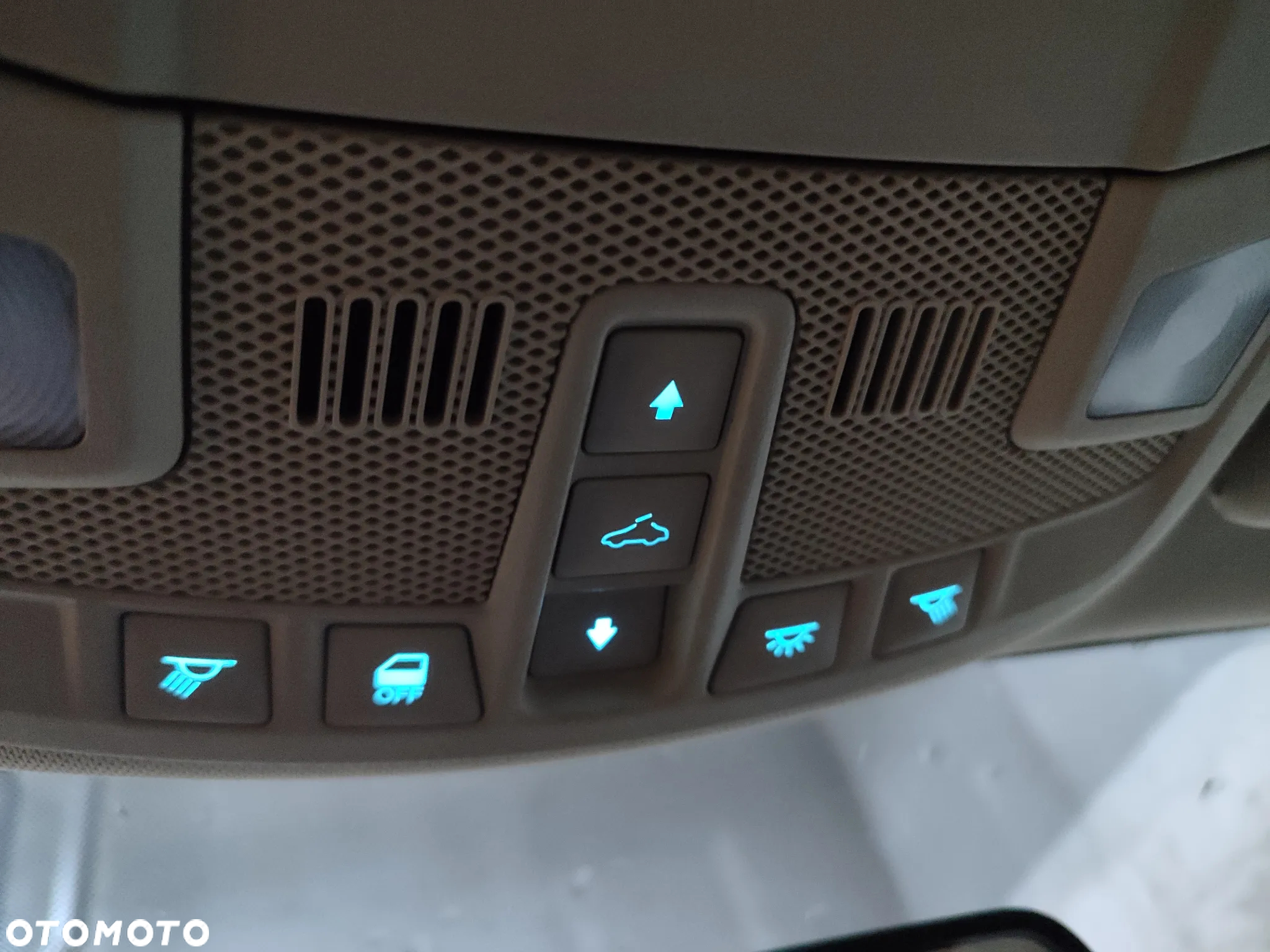 Ford Fusion - 36