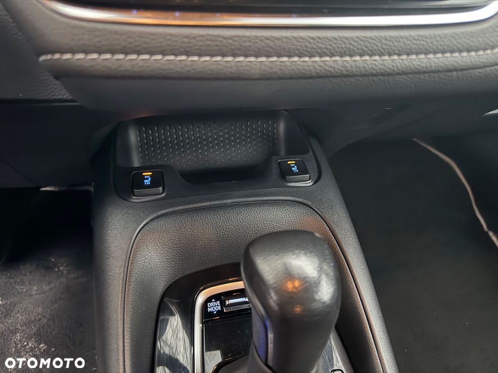 Toyota Corolla 1.8 Business Edition - 17