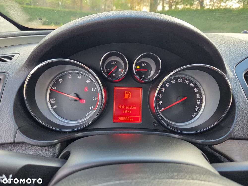 Opel Insignia 1.4 T Edition S&S - 27