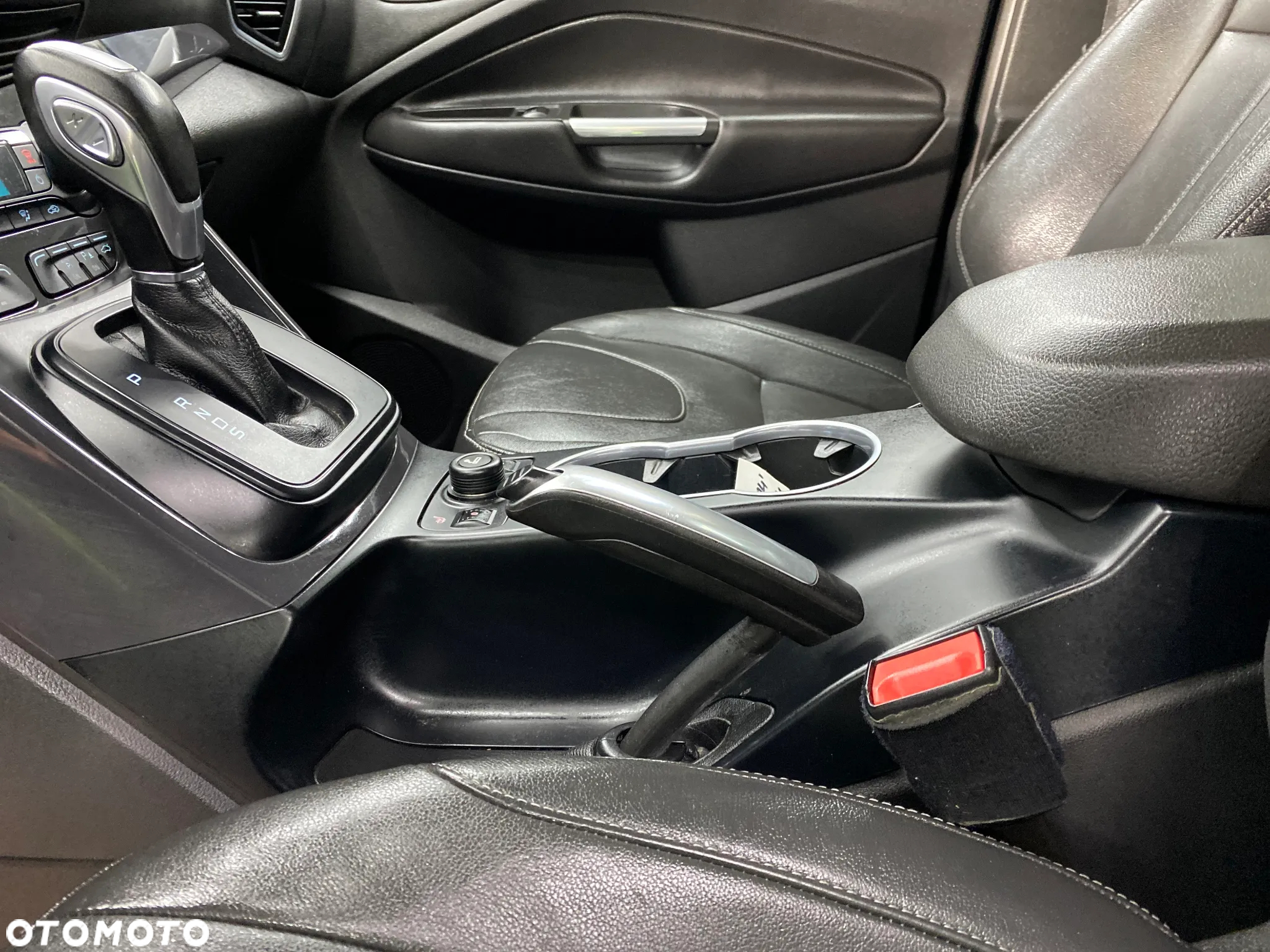 Ford Kuga 2.0 TDCi 4WD Titanium Plus - 12
