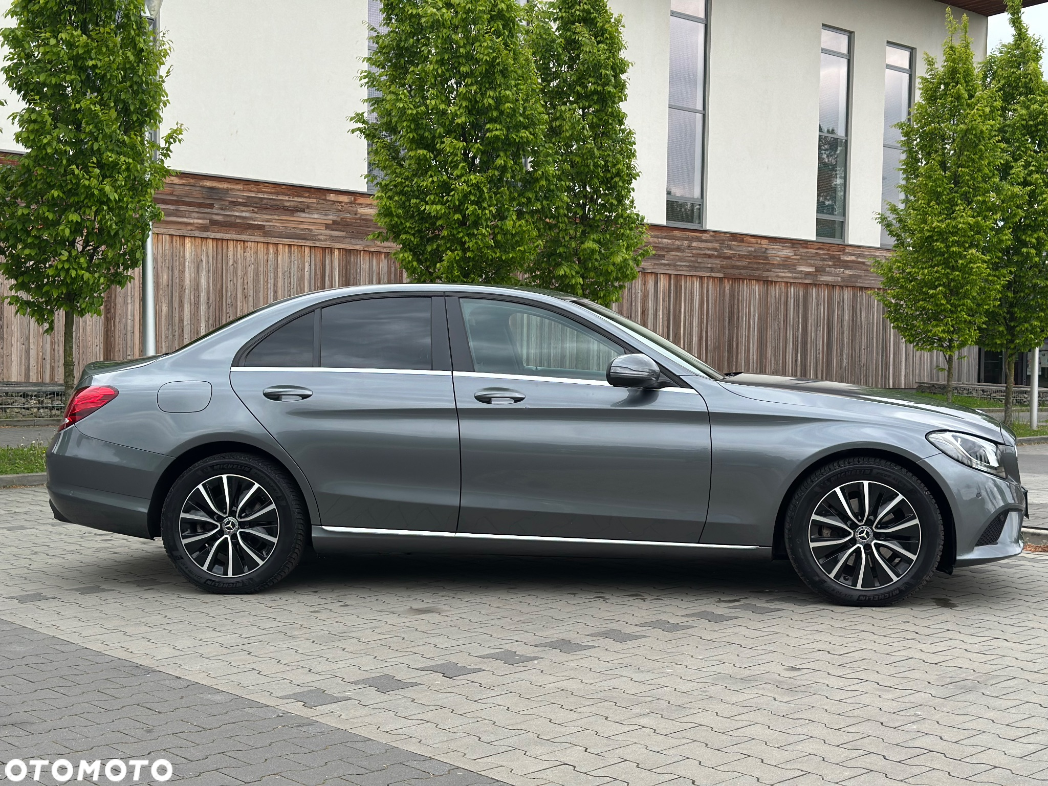 Mercedes-Benz Klasa C 220 d T 9G-TRONIC Avantgarde - 3