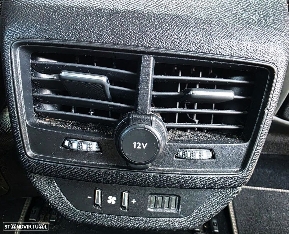 Peugeot 5008 1.5 BlueHDi GT Line EAT8 - 23