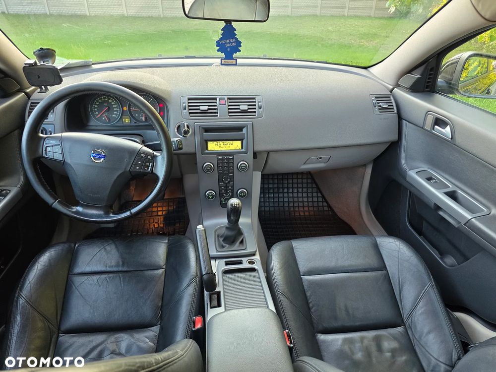 Volvo V50 D2 - 13