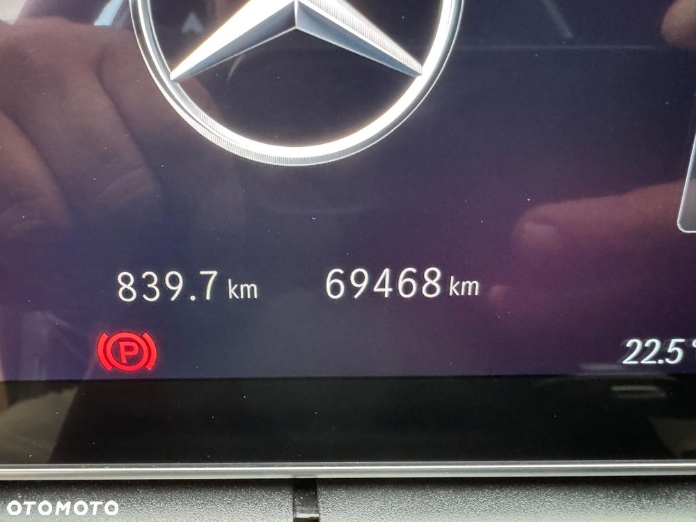Mercedes-Benz Klasa C 300 de 4Matic 9G-TRONIC Edition AMG Line - 39