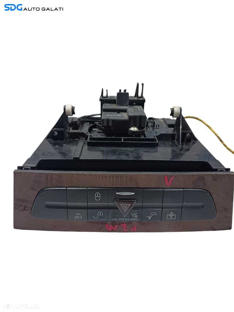 Unitate Magazie CD-uri / Panou Buton Butoane Comenzi Bord Mercedes Clasa E Class W211 2002 - 2009 Cod A2116800552 [E6875] - 1
