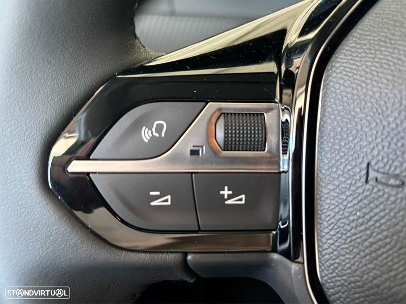 Peugeot e-208 50 kWh Style - 19