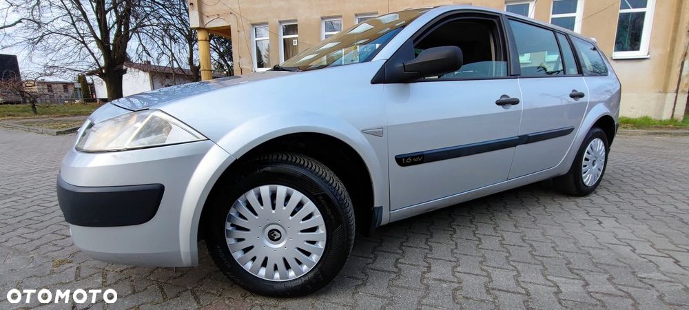 Renault Megane 1.6 16V Luxe Expression - 2