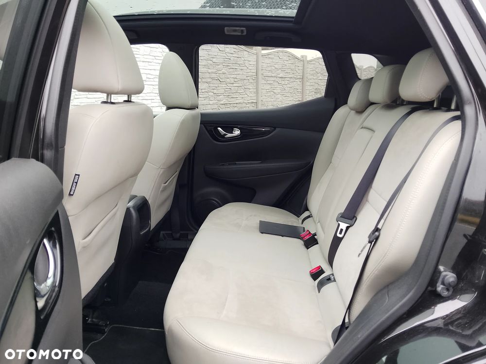 Nissan Qashqai - 12